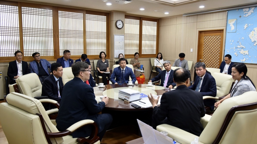 Strengthening local cooperation between Vietnam and RoK